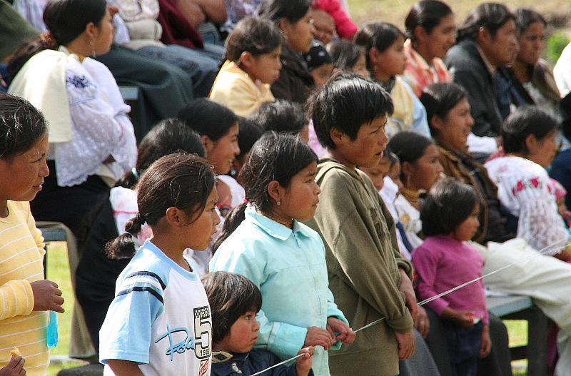 Otavalo_dorpjes_rond_13_feest.jpg