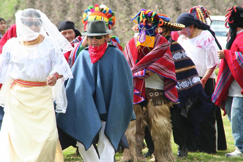 Otavalo_dorpjes_rond_9_feest.jpg