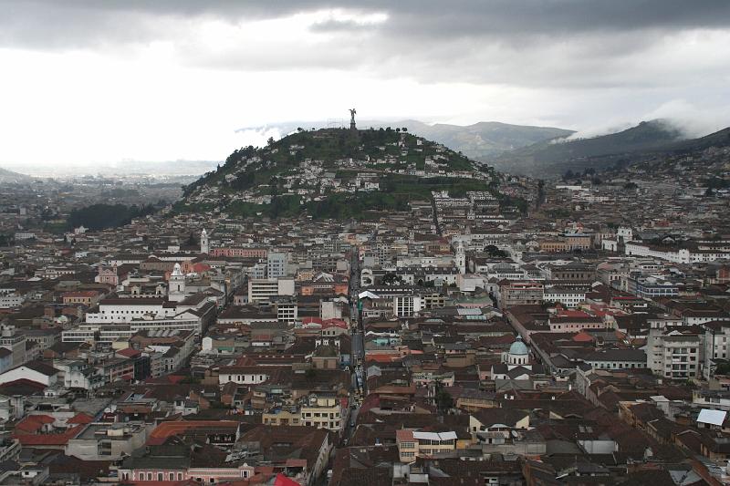 Quito_El_Panecillo.jpg