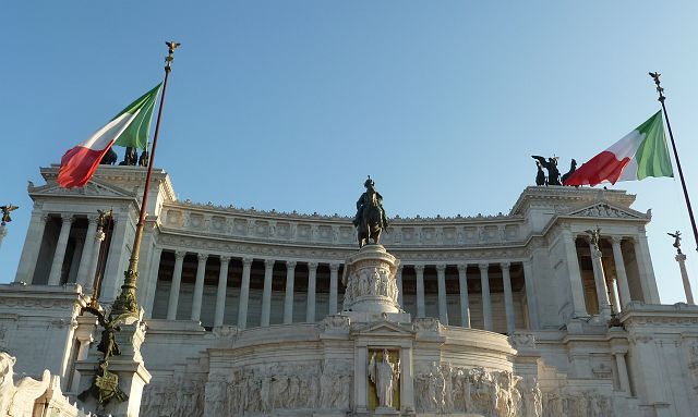 126-vittoriano-2.jpg - Il Vittoriano (monument van Victor Emanuel II), de eerste koning van het verenigde Italië.