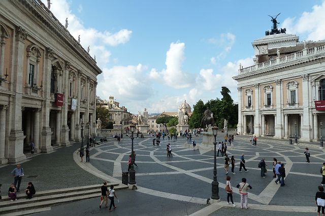 258-campidoglio-14.jpg - Piazza di Campidoglio, ontworpen door Michelangelo.