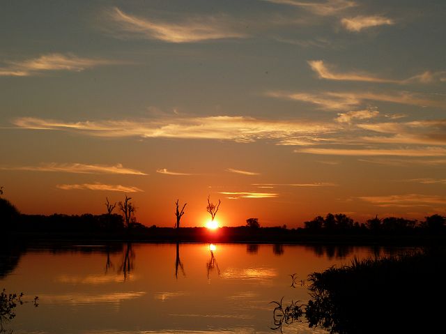 080-kakadu-yellow-waters-1.jpg - We pikken nog een fantastische zonsondergang mee bij Yellow Waters.