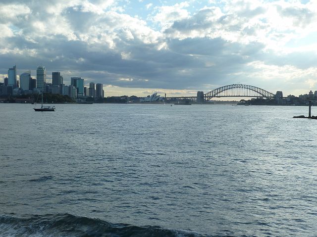 568-sydney-36-manly.jpg - Met de ferry varen we terug naar Sydney-centre.