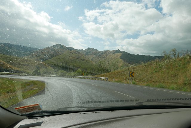 141-Paekakariki-onderweg-naar-007.jpg - We rijden richting Wellington waar we de ferry nemen naar het Zuidereiland. 