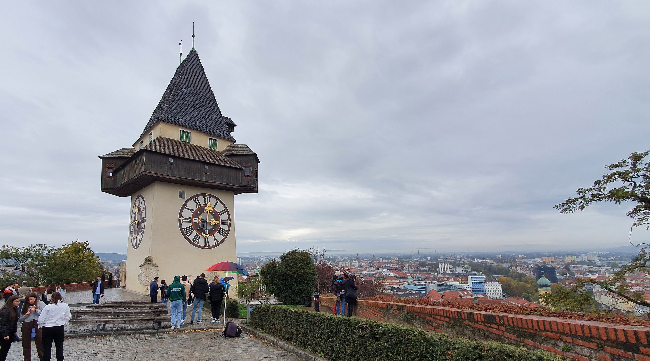 115-dag-06-Graz-22.jpg - Uhrturm, Wahrzeichen van Graz.